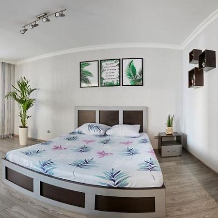 Babylon Apartments On Chornovola Rivne Luaran gambar