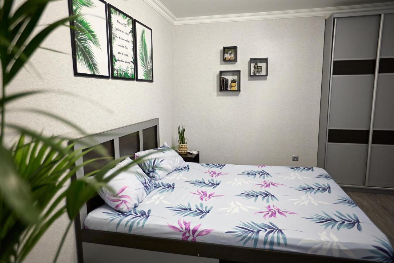 Babylon Apartments On Chornovola Rivne Luaran gambar